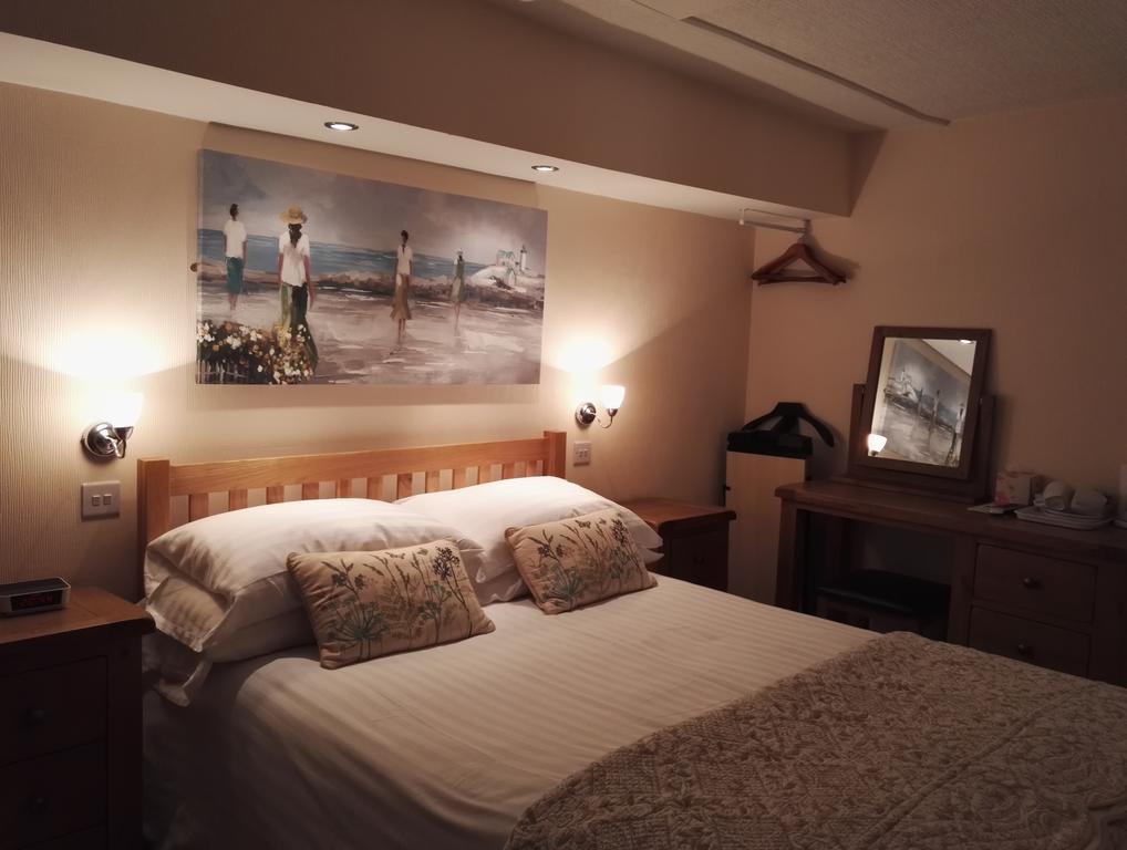 Crown Hotel คอร์เวน ภายนอก รูปภาพ